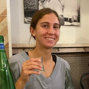 Meet your Posher, Jenna